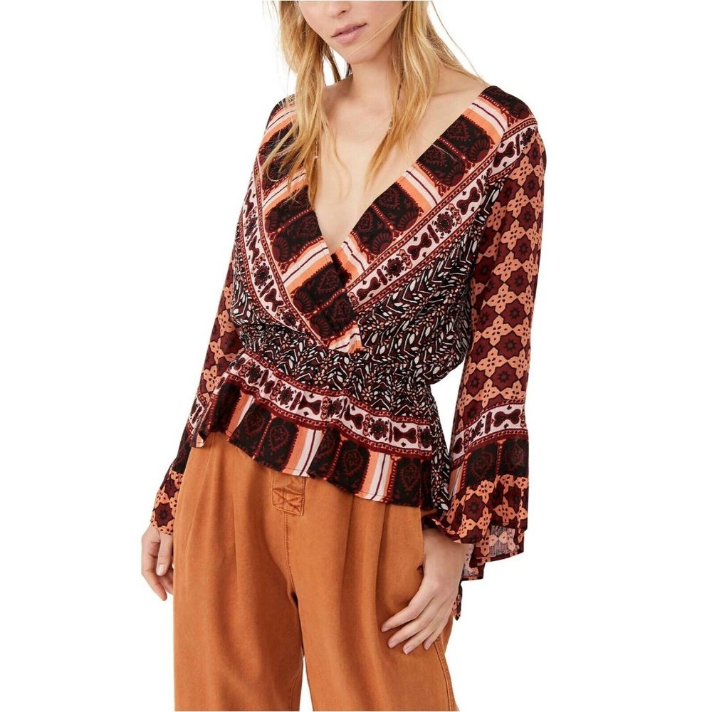 Free People Size Small Rosalie Wrap Top in Coral Combo NEW